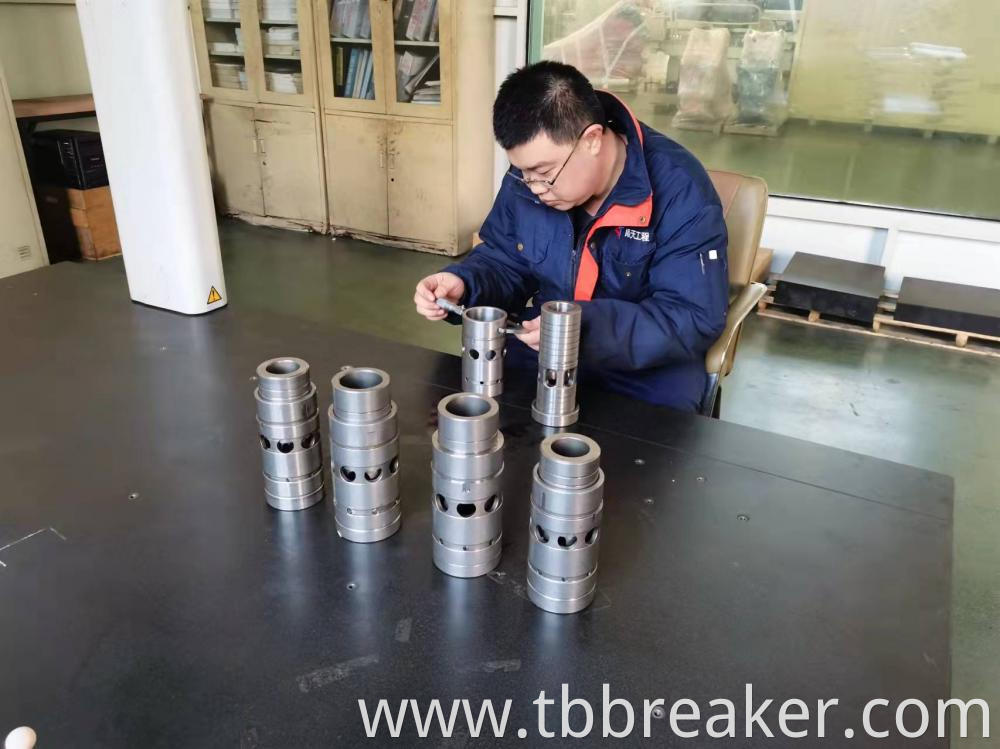 Breaker Valve Measuring